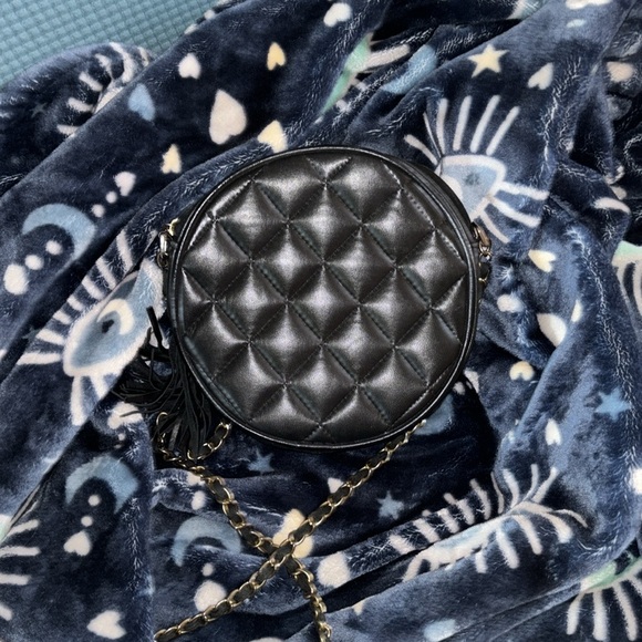 Cute quilted look bag - Picture 2 of 3